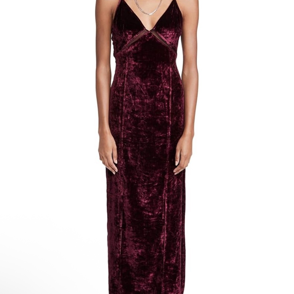 Low key crushing velvet dress